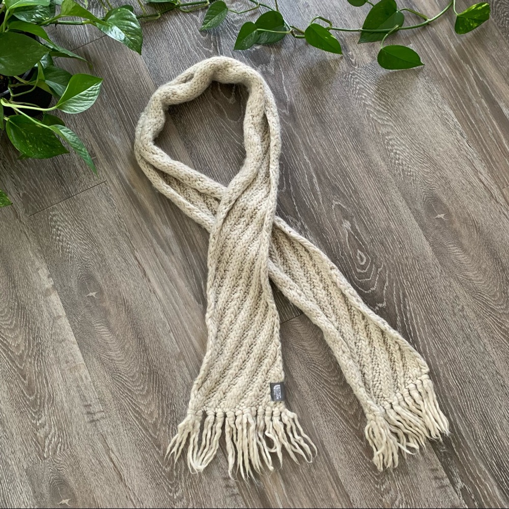 The North Face scarf